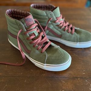 Authentic Vans high top classic SK-8 M9.5/W11
